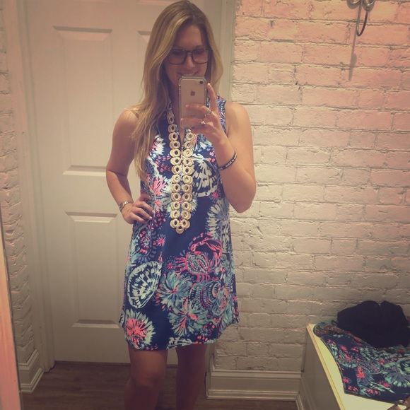 Meet your Posher, Britt - Picture 1 of 1